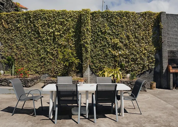 Konukevi Cantinho Do Pensamento Ribeira Grande